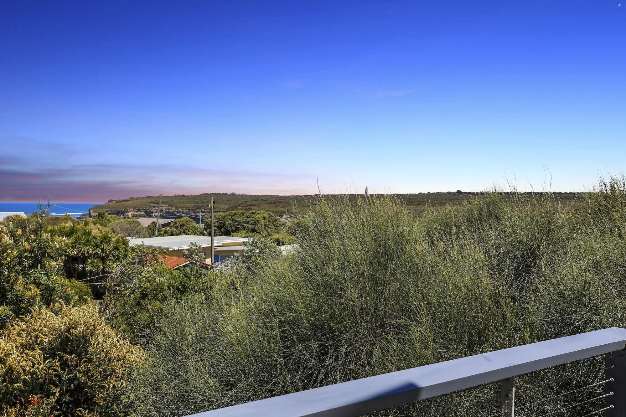 12 Apostles Accommodation Anchors Beach House With Sea Views Port Campbell Exterior photo